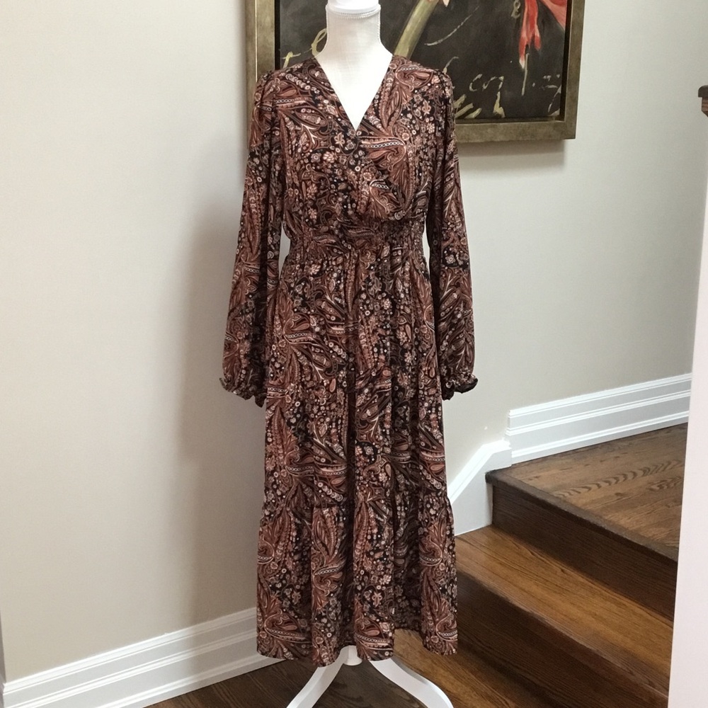 Elegant Brown Floral Chiffon Maxi Dress